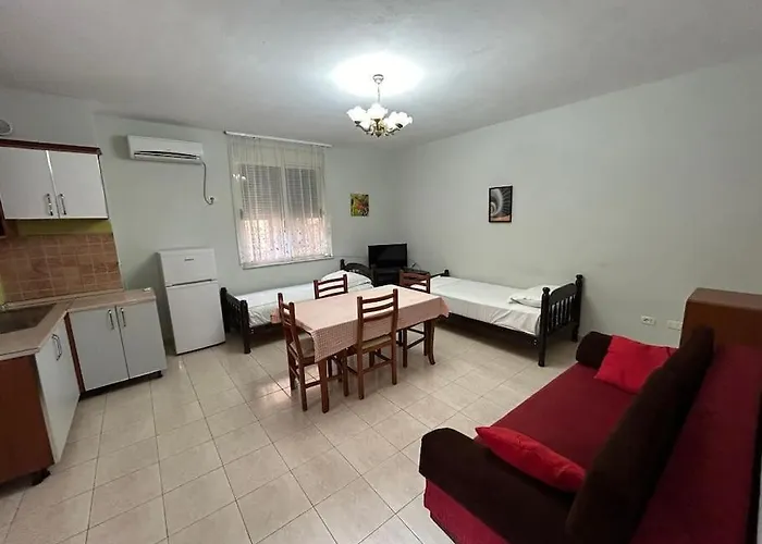Rezidenca Hasanaj 15