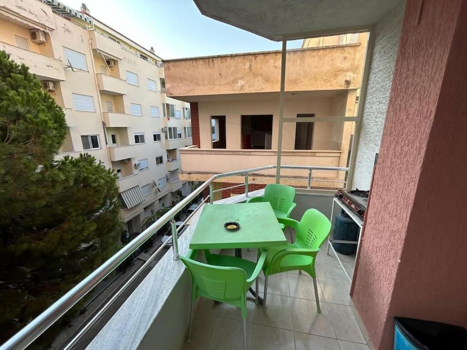 Rezidenca Hasanaj 15 Apartamento